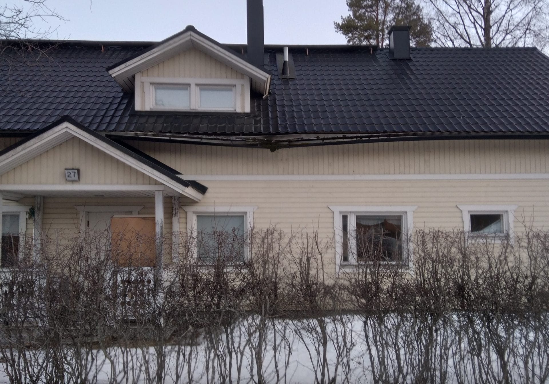 Omakotitalon purku ja pihapuiden kaato – Joensuu Omakotitalon purku ja pihapuiden kaato – Joensuu